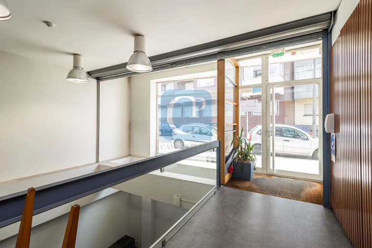 Escritório para Arrendamento em Cedofeita, Santo Ildefonso, Sé, Miragaia, São Nicolau e Vitória Foto 4