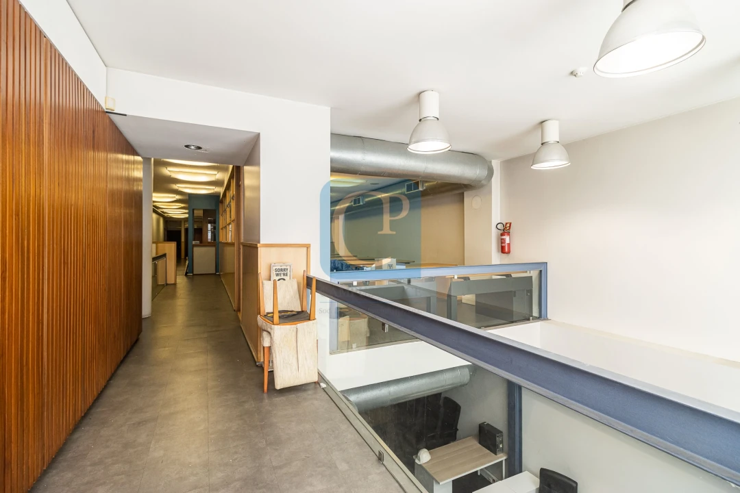 Escritório para Arrendamento em Cedofeita, Santo Ildefonso, Sé, Miragaia, São Nicolau e Vitória Foto 3