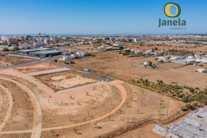 Terreno para Venda em Faro (Sé e São Pedro)