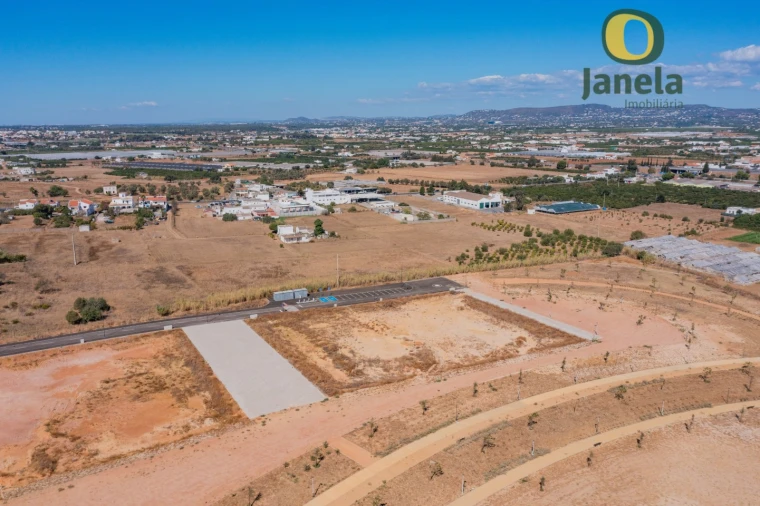 Terreno para Venda em Faro (Sé e São Pedro) Foto 4