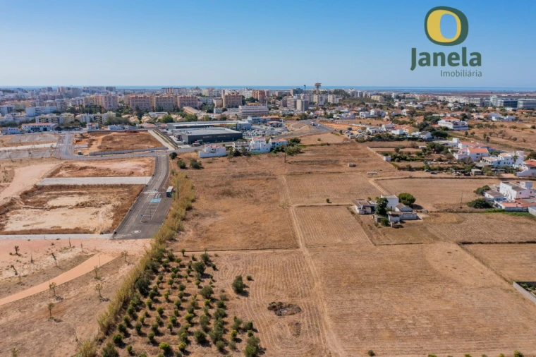Terreno para Venda em Faro (Sé e São Pedro) Foto 8