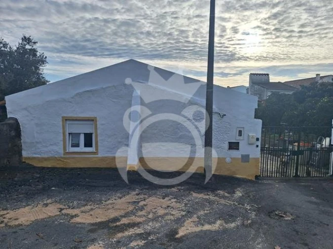 Moradia T2 para Venda em Portel Foto 1