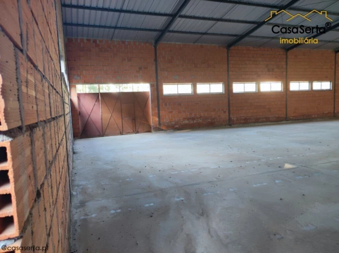 Armazém para Venda em Sertã Foto 4