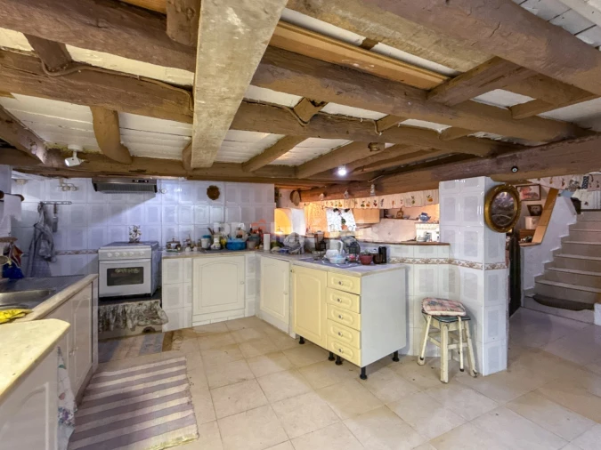 Moradia T4 para Venda em Aguas Belas Foto 10