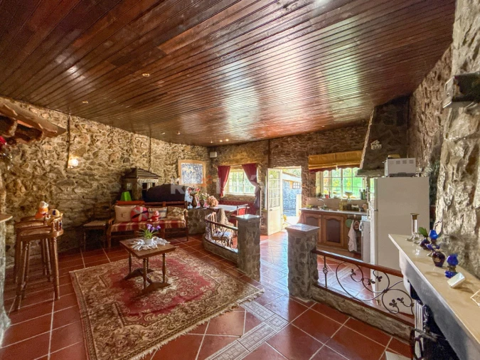 Moradia T4 para Venda em Aguas Belas