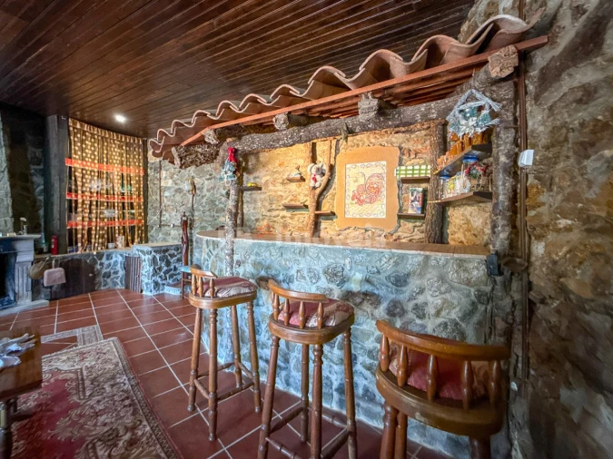 Moradia T4 para Venda em Aguas Belas Foto 52