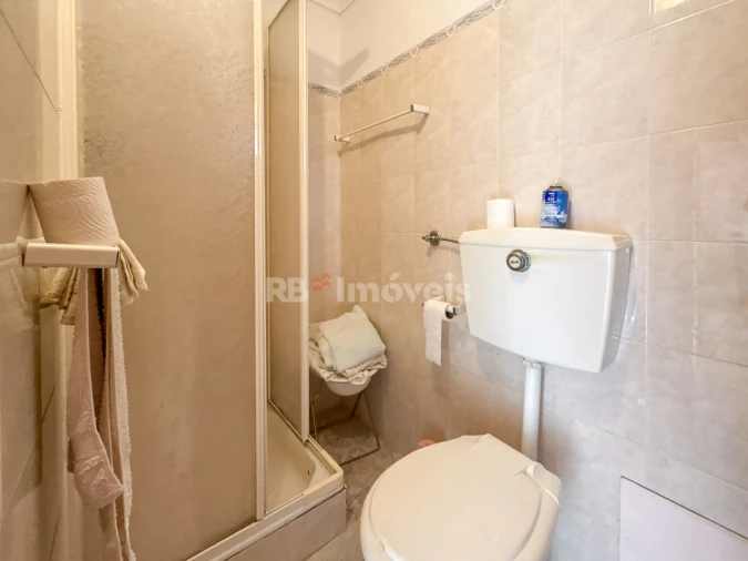 Moradia T4 para Venda em Aguas Belas Foto 59