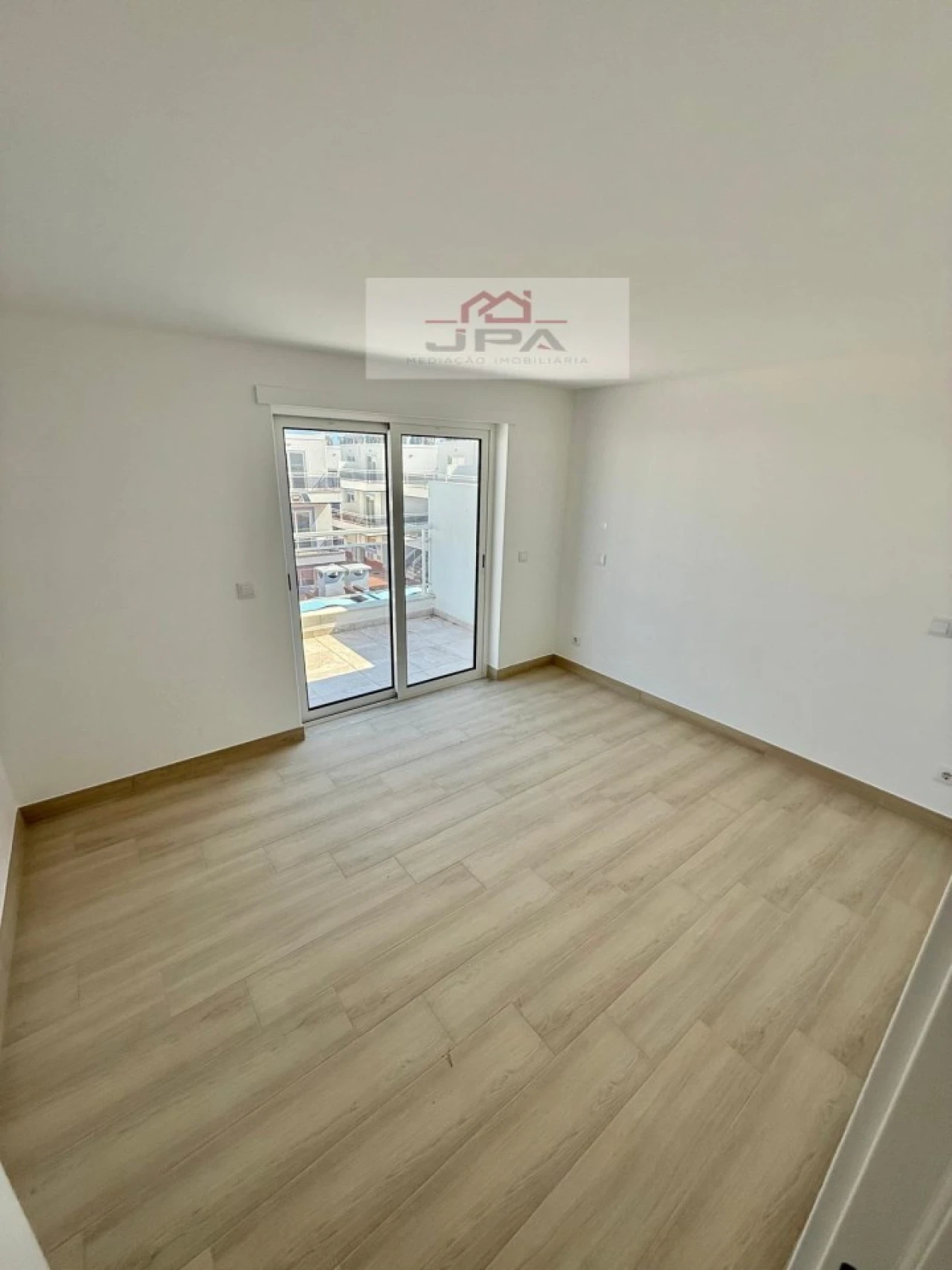 Moradia T4 para Venda em Vila Nova de Cacela Foto 9