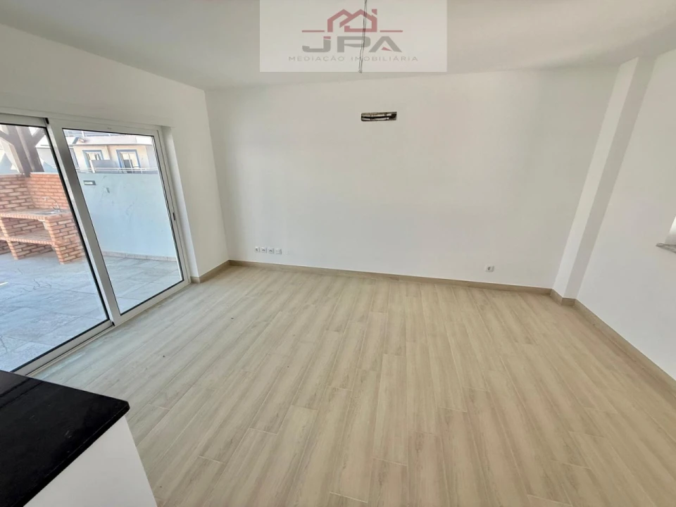 Moradia T4 para Venda em Vila Nova de Cacela Foto 15