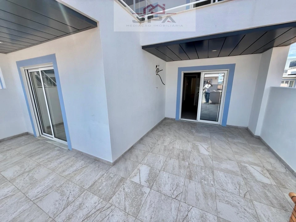 Moradia T1 para Venda em Vila Nova de Cacela Foto 4