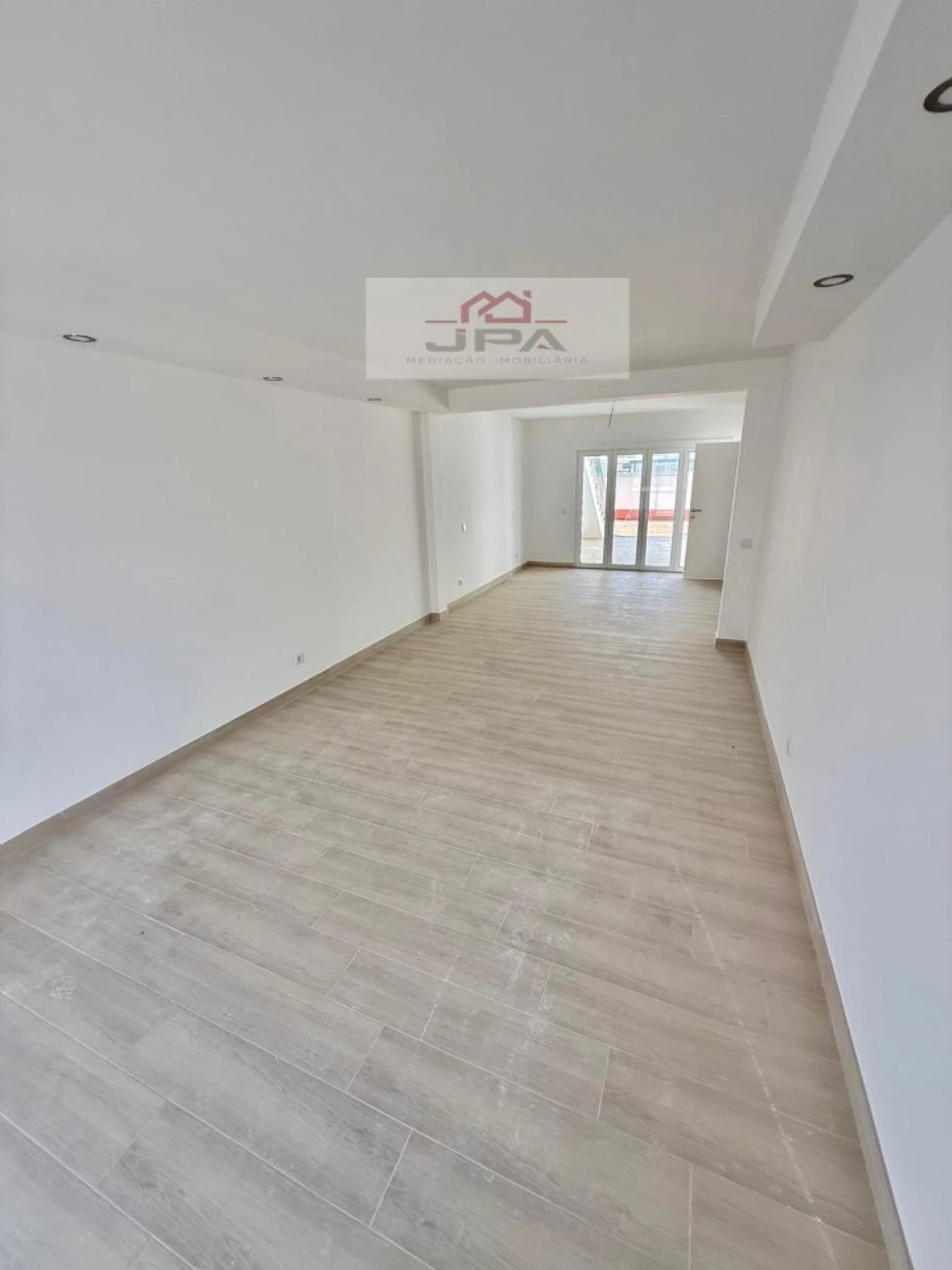 Moradia T1 para Venda em Vila Nova de Cacela Foto 11