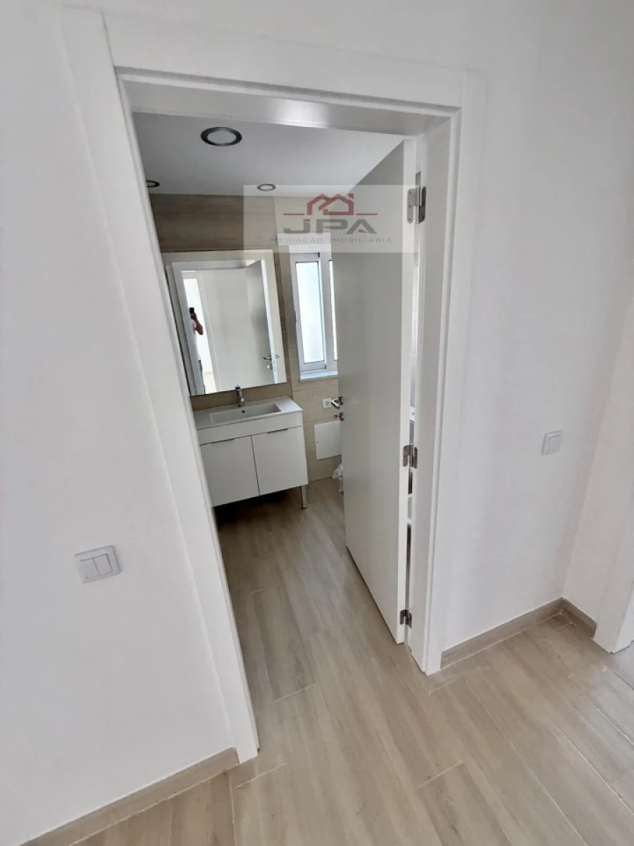 Moradia T1 para Venda em Vila Nova de Cacela Foto 16