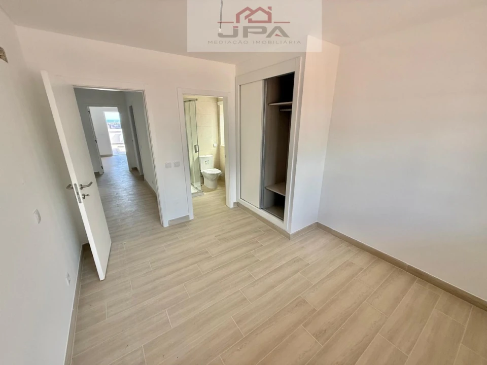 Moradia T1 para Venda em Vila Nova de Cacela Foto 14