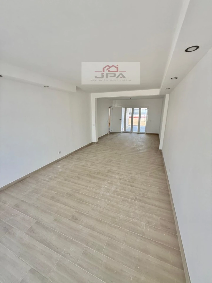 Moradia T1 para Venda em Vila Nova de Cacela Foto 11