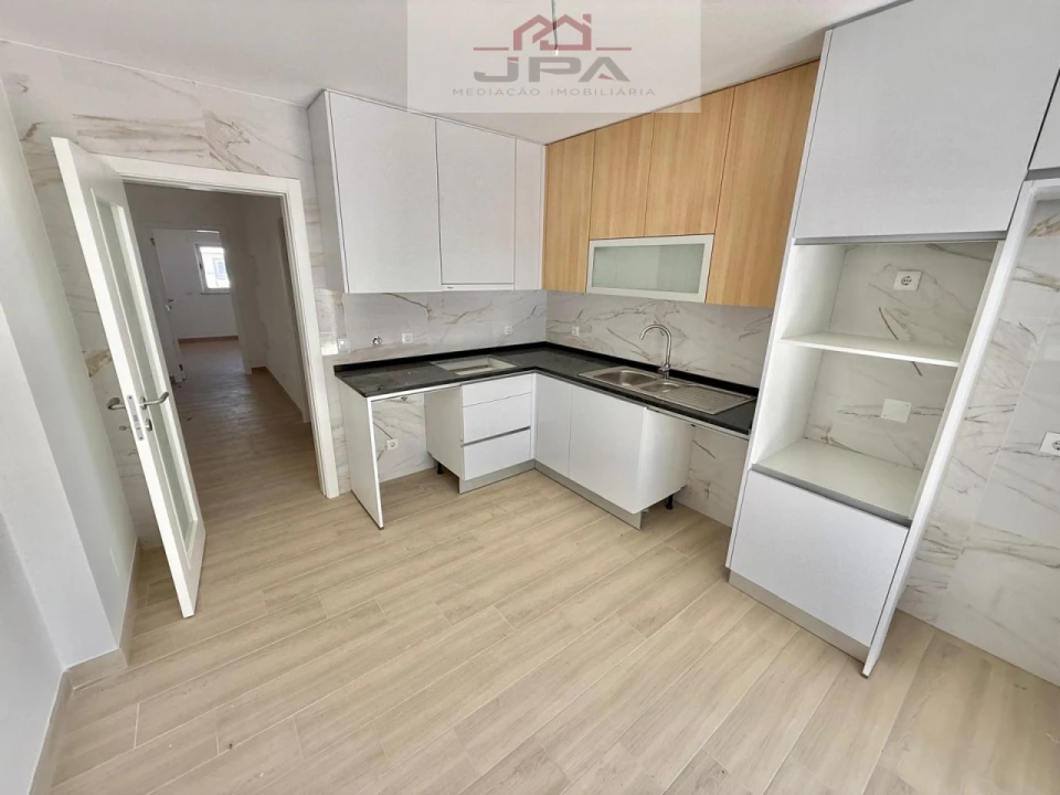 Moradia T1 para Venda em Vila Nova de Cacela Foto 4