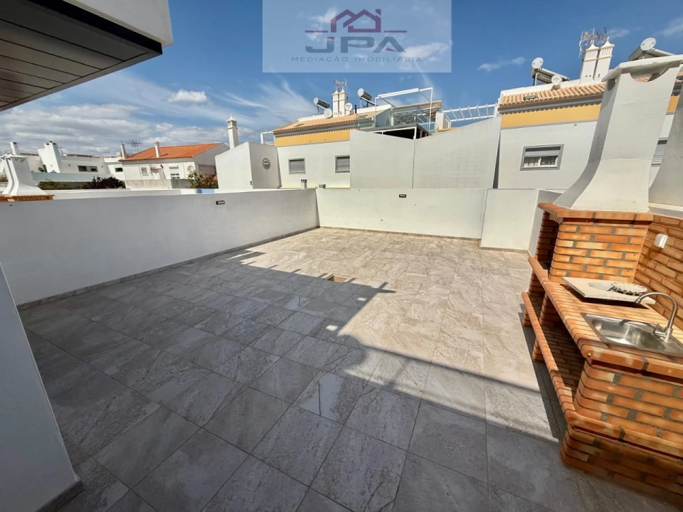Moradia T1 para Venda em Vila Nova de Cacela Foto 16