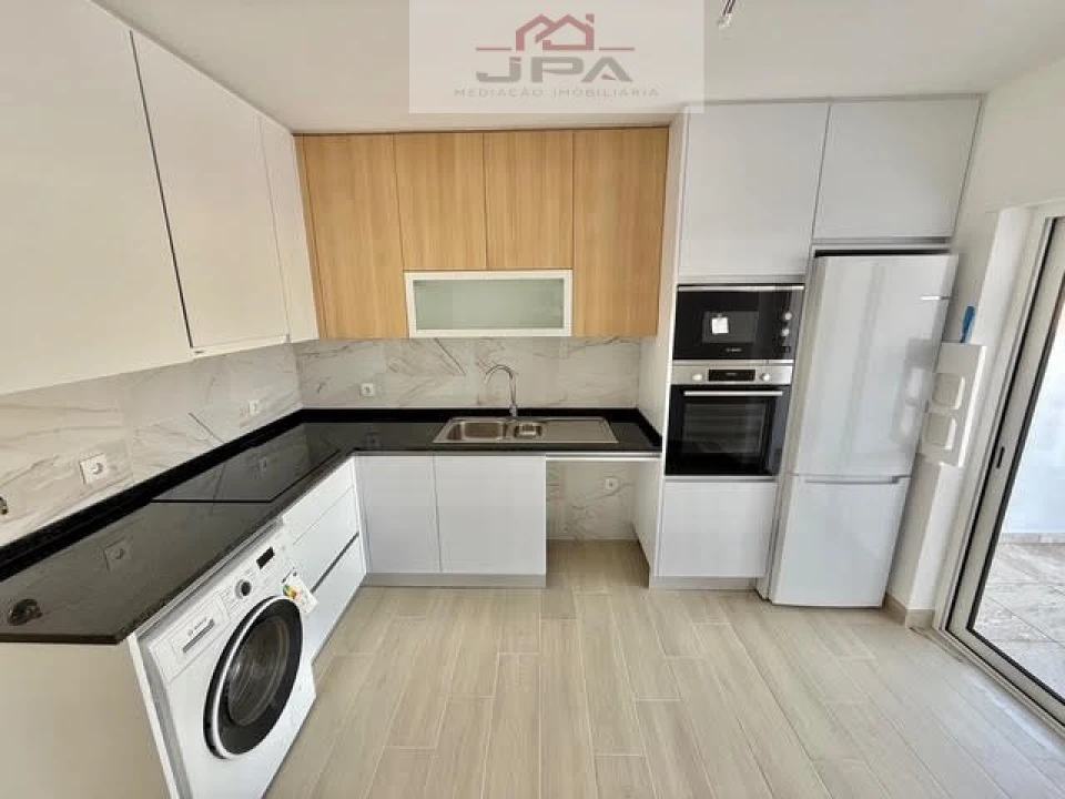 Moradia T4 para Venda em Vila Nova de Cacela Foto 2