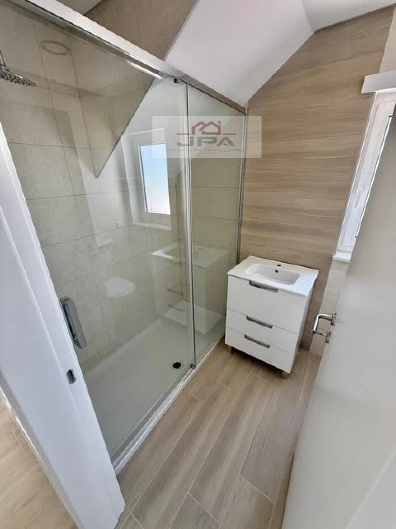 Moradia T4 para Venda em Vila Nova de Cacela Foto 6