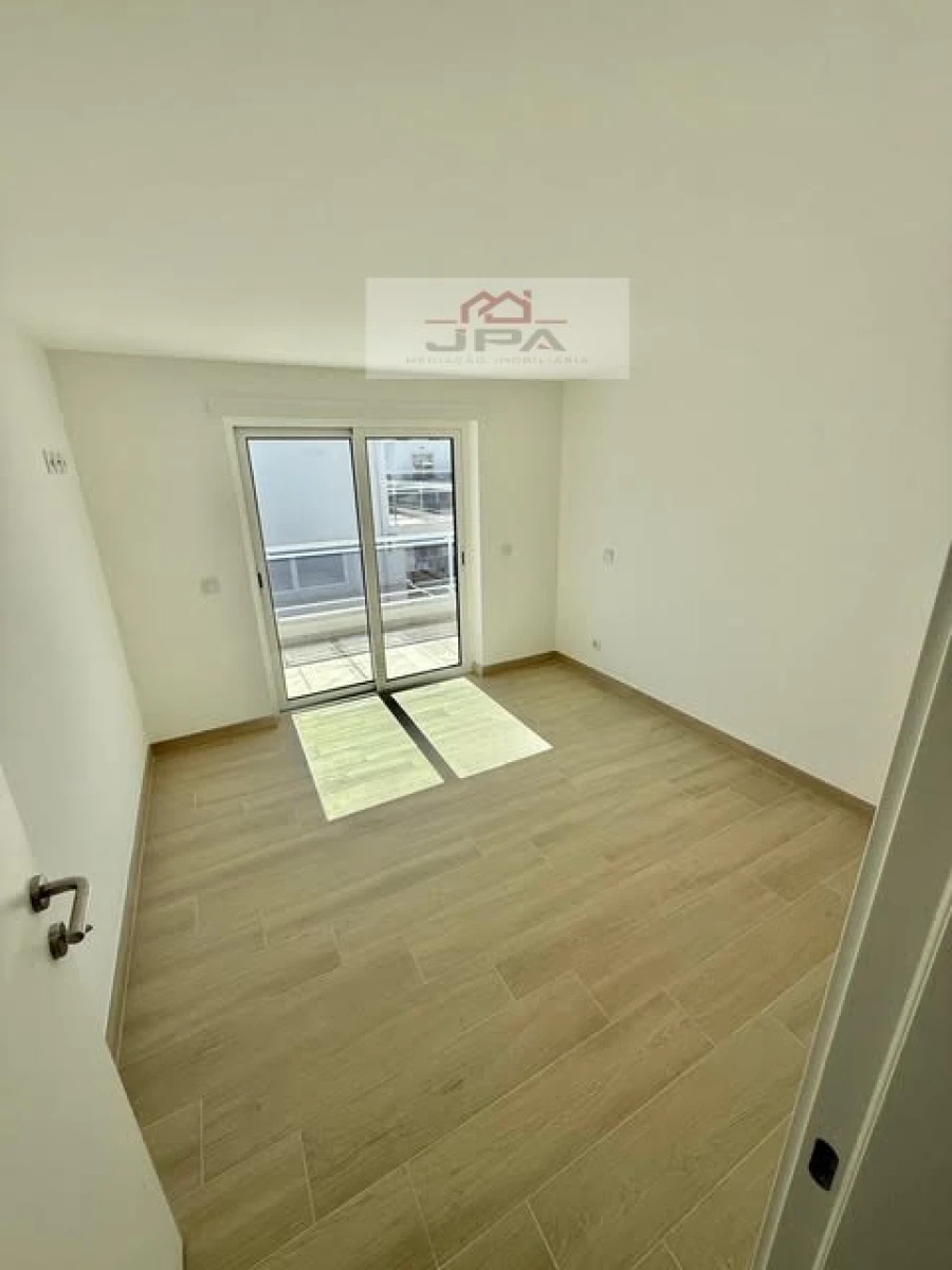 Moradia T4 para Venda em Vila Nova de Cacela Foto 17