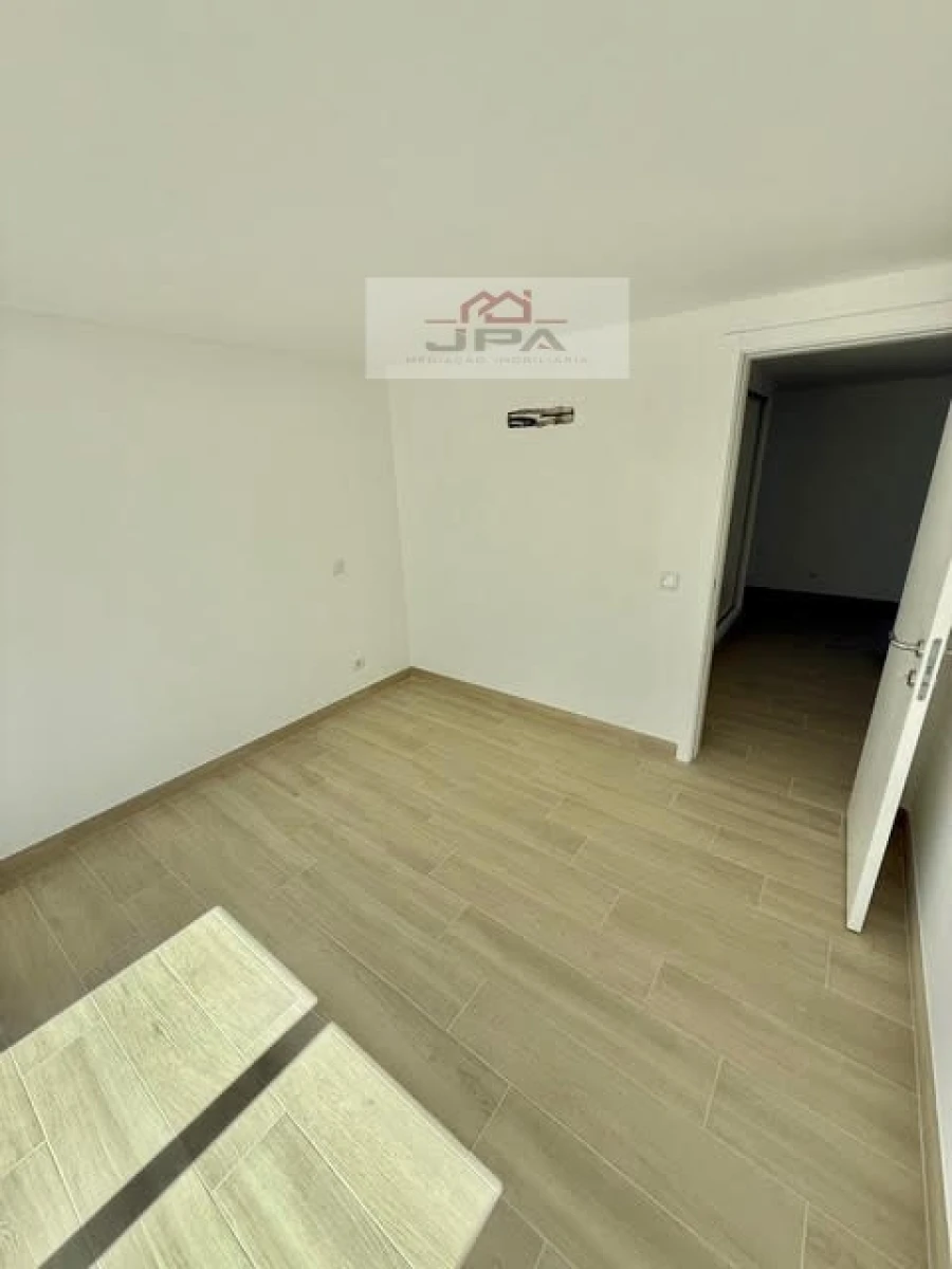 Moradia T4 para Venda em Vila Nova de Cacela Foto 18