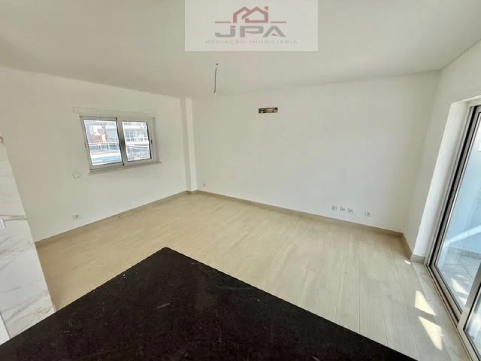 Moradia T4 para Venda em Vila Nova de Cacela Foto 6