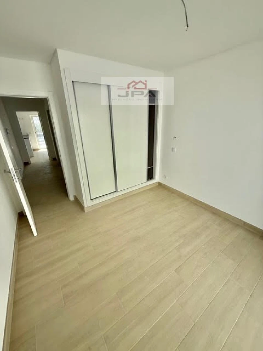 Moradia T4 para Venda em Vila Nova de Cacela Foto 13