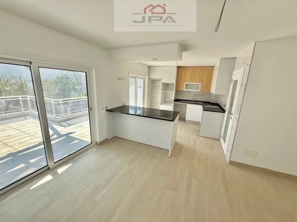 Moradia T4 para Venda em Vila Nova de Cacela Foto 11