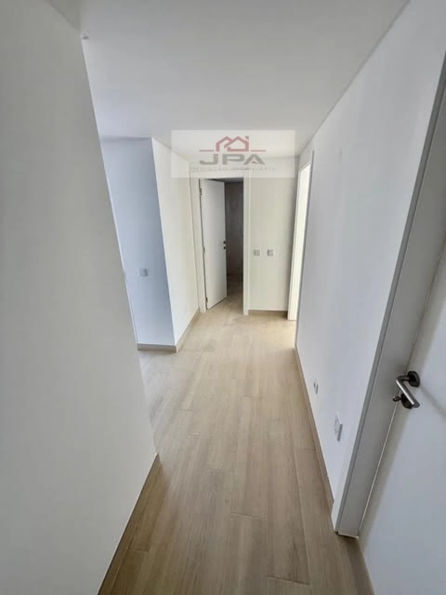 Moradia T4 para Venda em Vila Nova de Cacela Foto 20