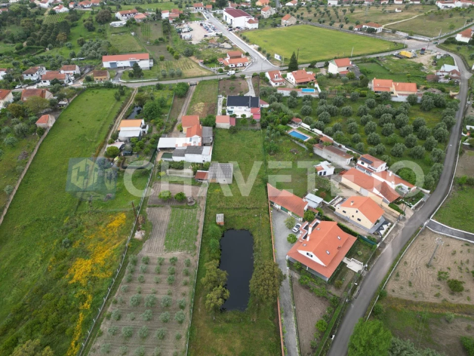 Terreno para Venda em Casais e Alviobeira Foto 7