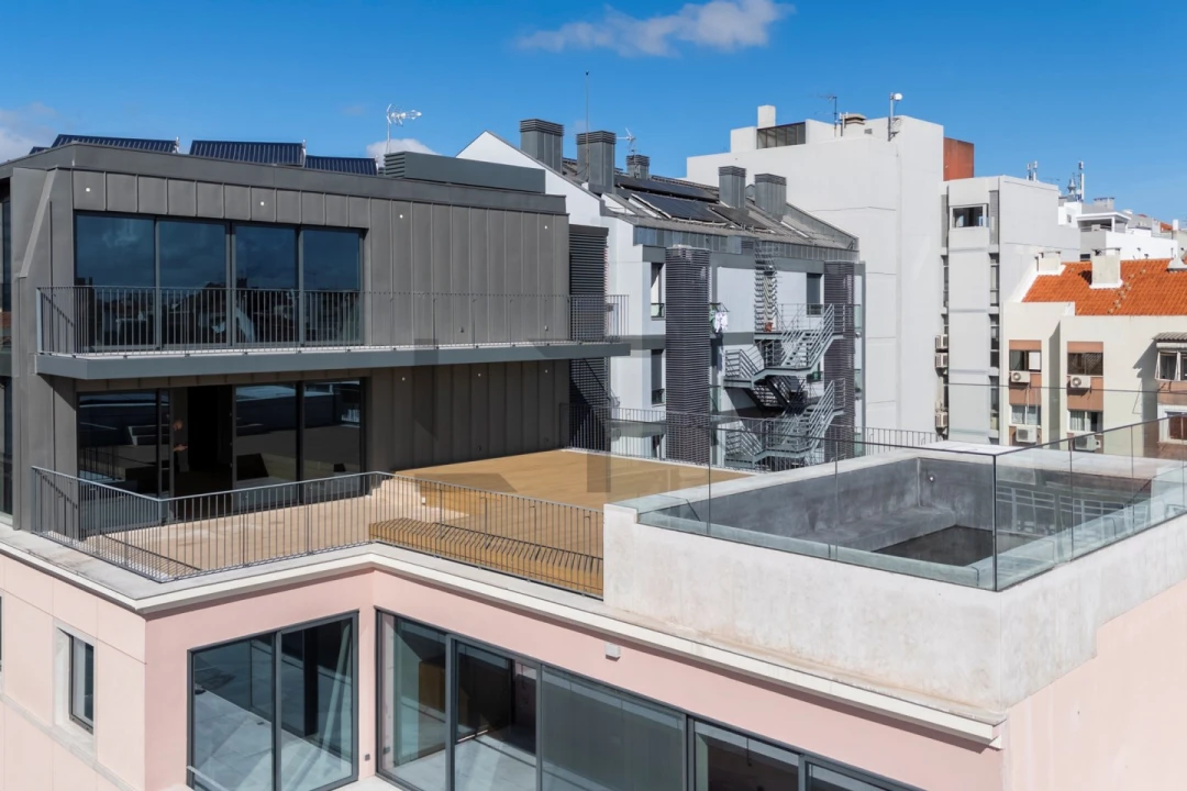 Apartamento T4 para Venda em Santo António Foto 4