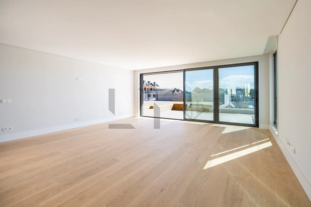 Apartamento T4 para Venda em Santo António Foto 16