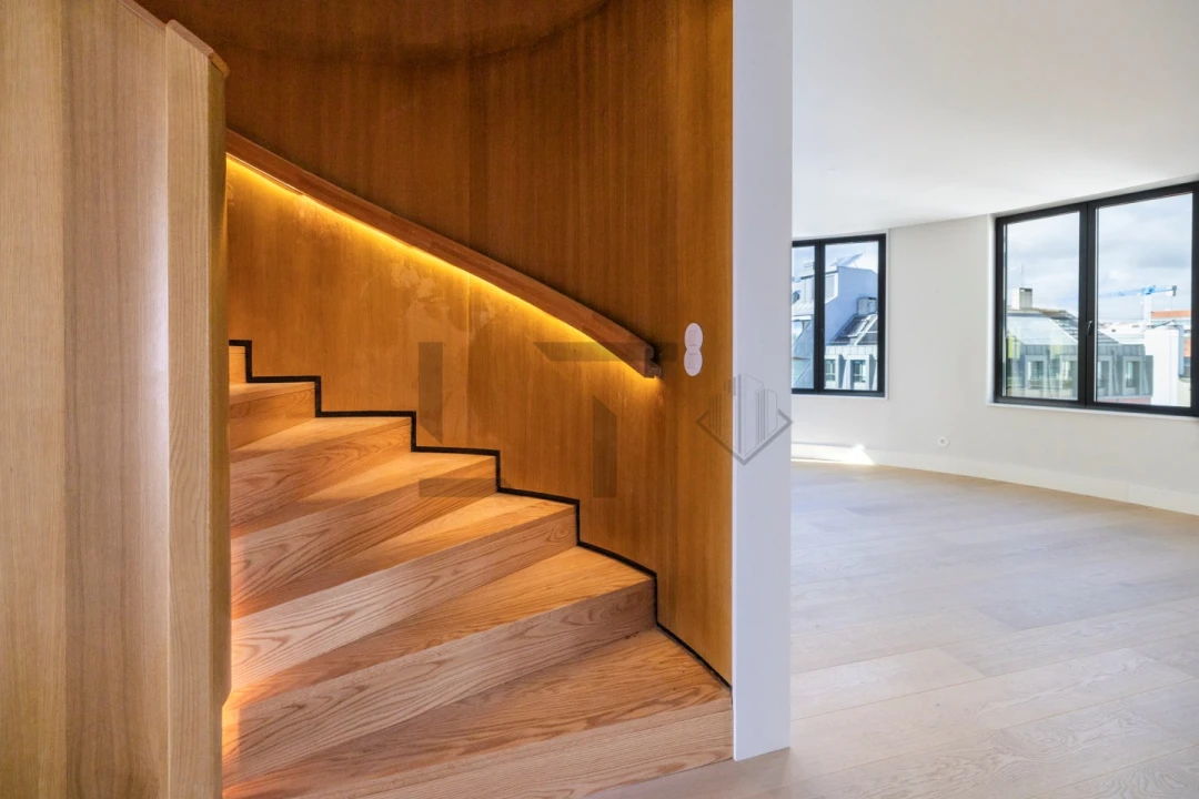 Apartamento T4 para Venda em Santo António Foto 25