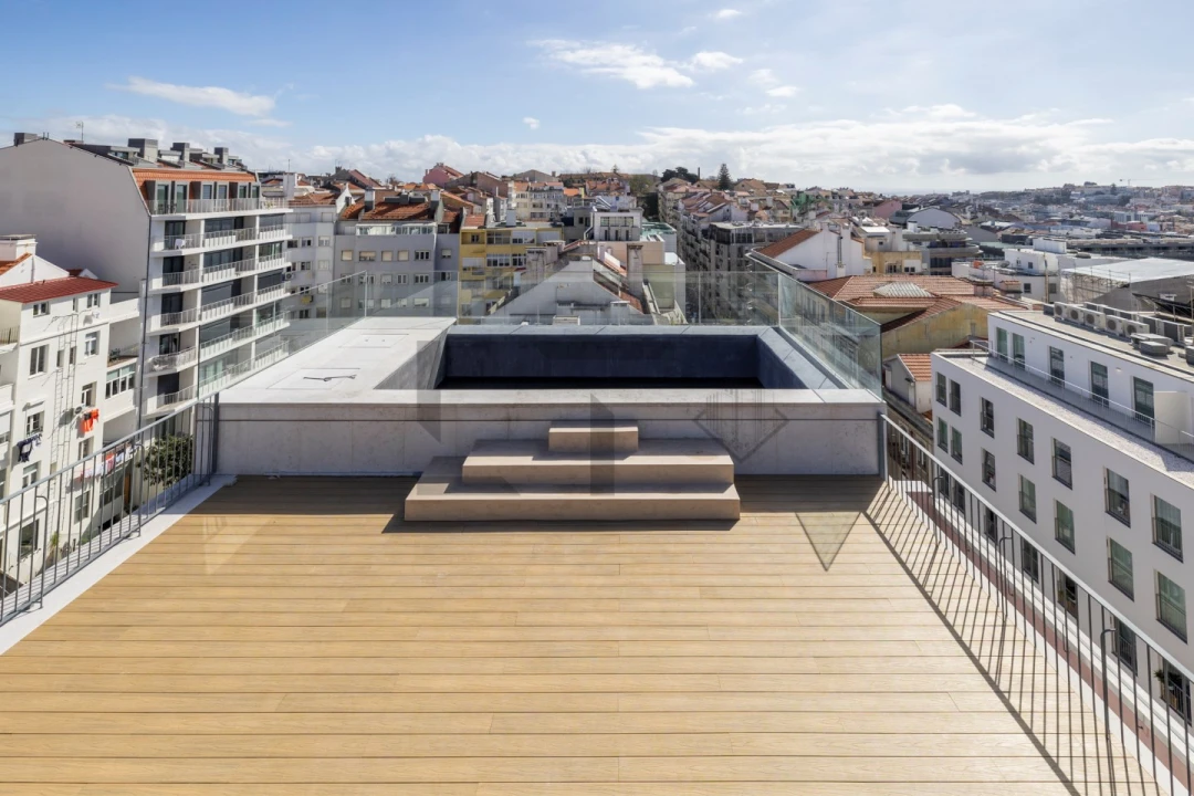 Apartamento T4 para Venda em Santo António Foto 31