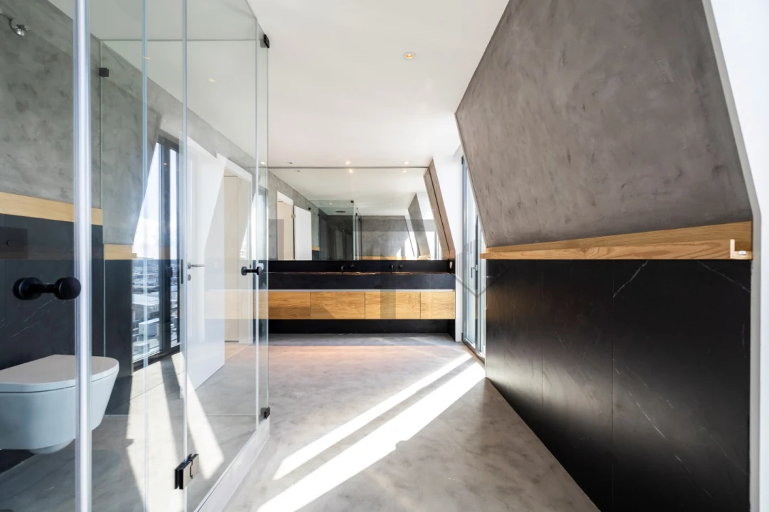 Apartamento T4 para Venda em Santo António Foto 32