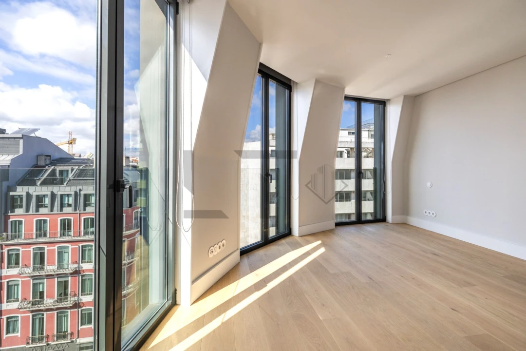 Apartamento T4 para Venda em Santo António Foto 36