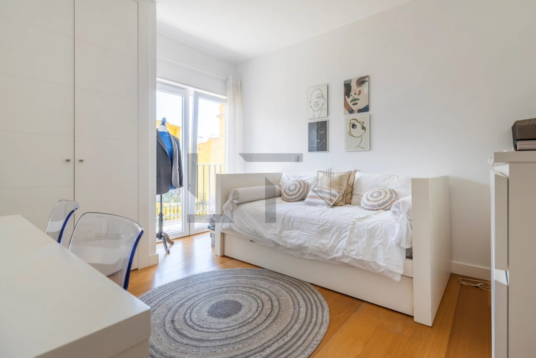 Apartamento T4 para Venda em Santo António Foto 22