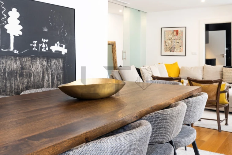 Apartamento T4 para Venda em Santo António Foto 6