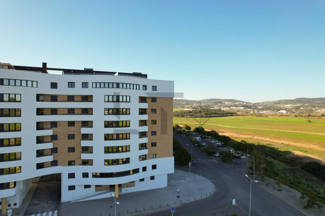 Apartamento T4 para Venda em Loures Foto 10