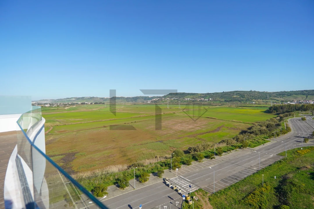 Apartamento T4 para Venda em Loures Foto 14