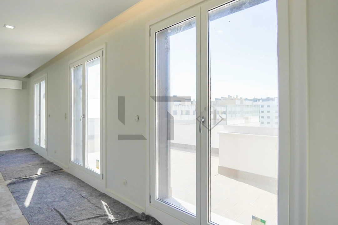 Apartamento T4 para Venda em Loures Foto 19