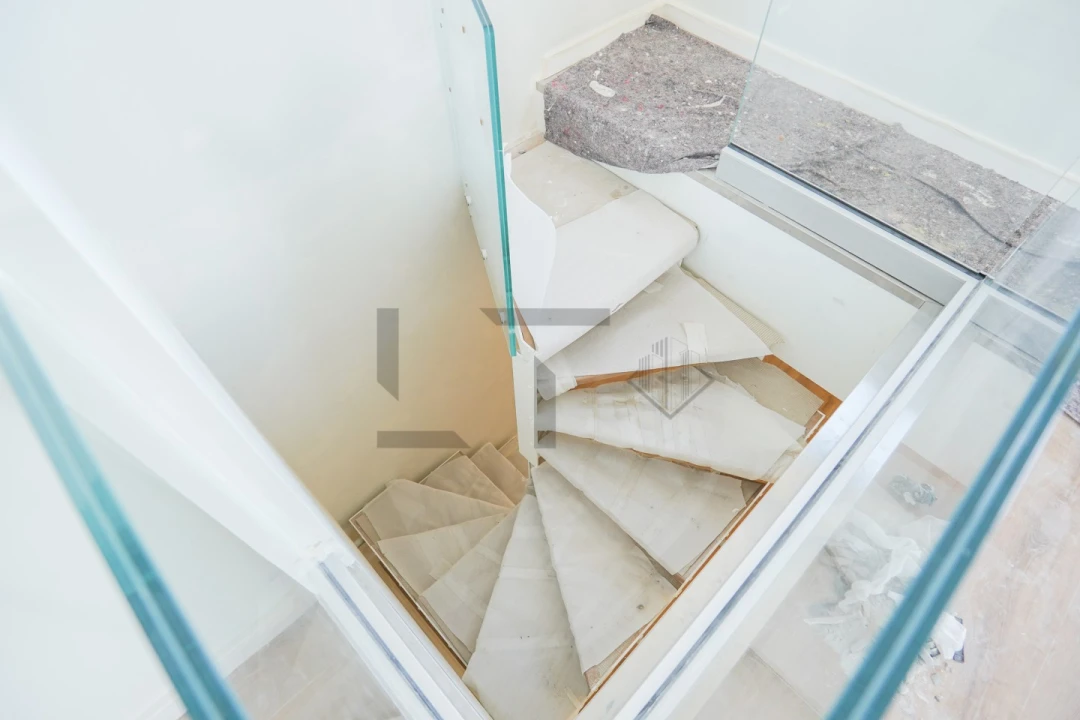 Apartamento T4 para Venda em Loures Foto 23