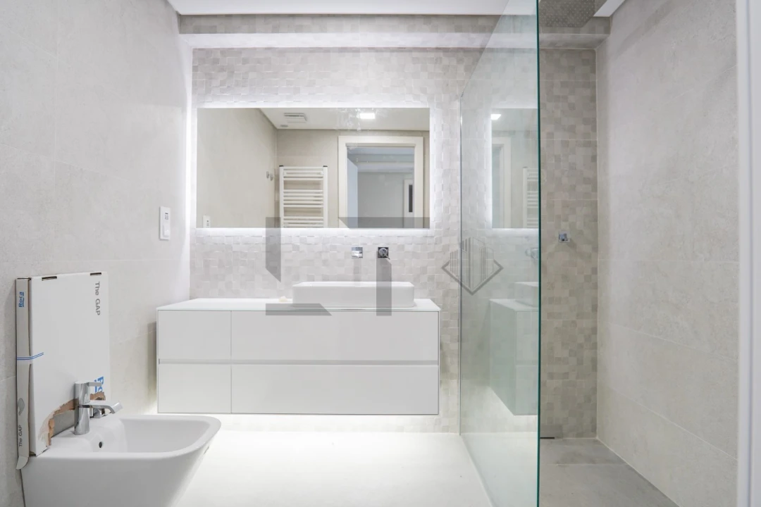 Apartamento T4 para Venda em Loures Foto 35