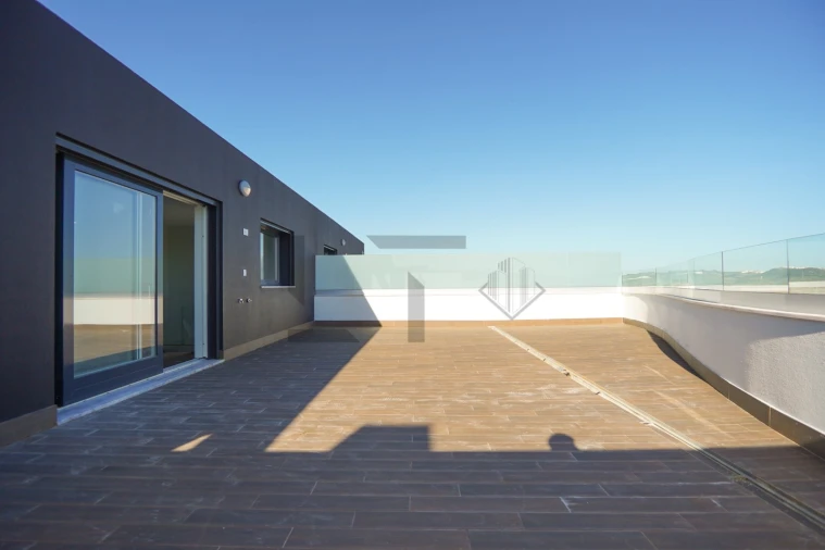 Apartamento T4 para Venda em Loures Foto 2