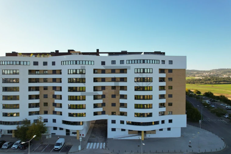 Apartamento T4 para Venda em Loures Foto 9