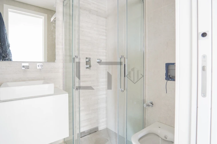 Apartamento T4 para Venda em Loures Foto 18