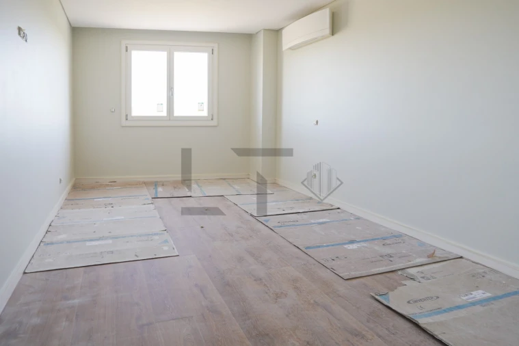 Apartamento T4 para Venda em Loures Foto 29