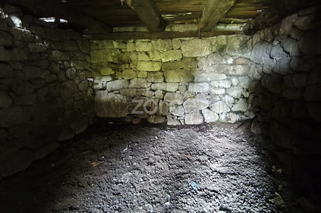 Moradia T2 para Venda em Valdreu Foto 5