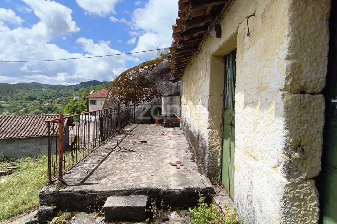 Moradia T2 para Venda em Valdreu Foto 13