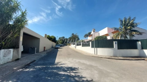 Terreno para Venda em Cascais e Estoril