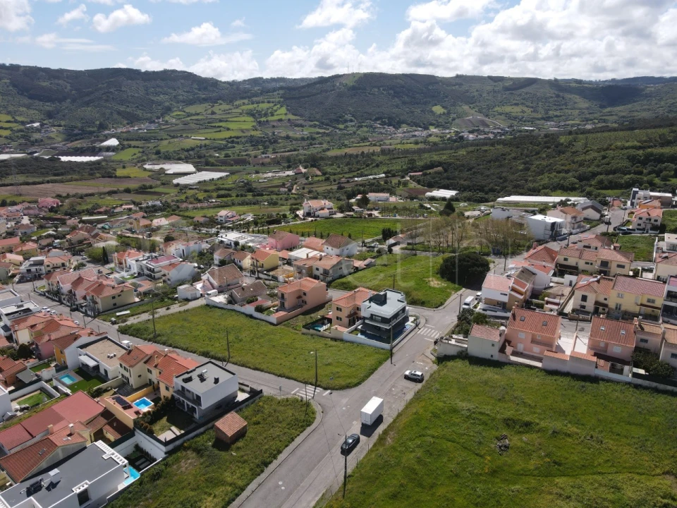 Terreno para Venda em Loures Foto 4